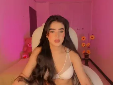 Celestecollins00  live sex cam