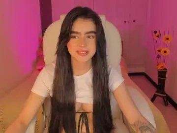 Celestecollins00  live sex cam