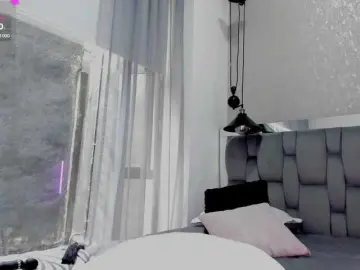 Milu-beluci  live sex cam