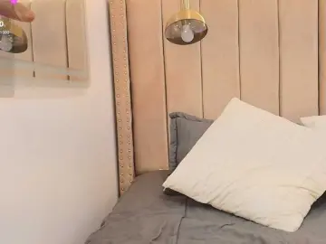 Milu-beluci  live sex cam