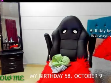 Valerysweett1  live sex cam