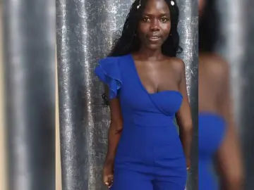Keysha117  live sex cam