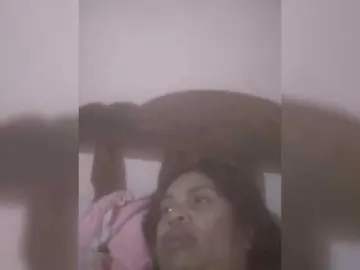 Ladysexyboobs  live sex cam