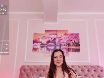 LanaKream  live sex cam