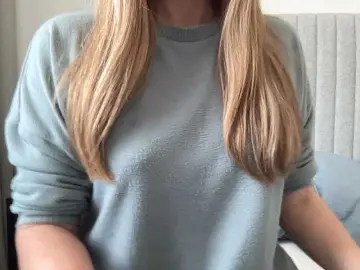 LizaFlower1  live sex cam