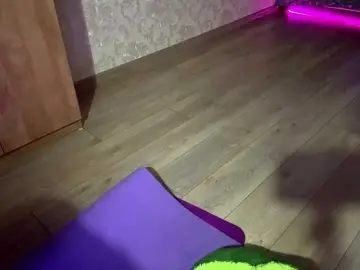 MichealSar  live sex cam