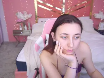 RoxyRayy  live sex cam