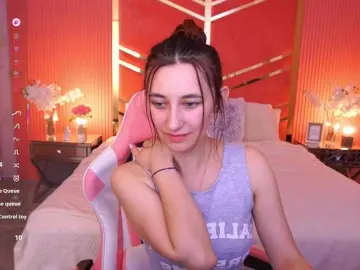 RoxyRayy  live sex cam