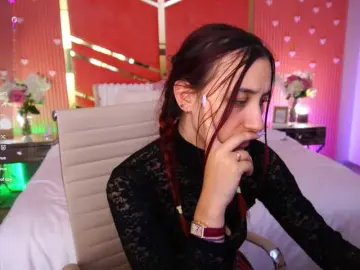 RoxyRayy  live sex cam