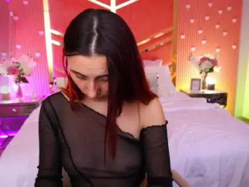 RoxyRayy  live sex cam
