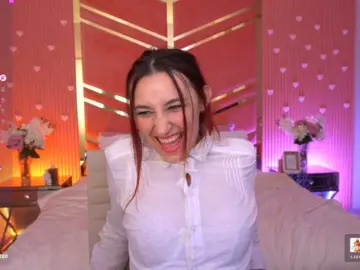 RoxyRayy  live sex cam