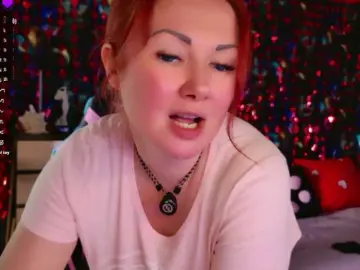 Satisfy-Me  live sex cam