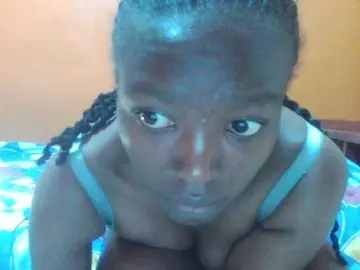 SexyTrina  live sex cam