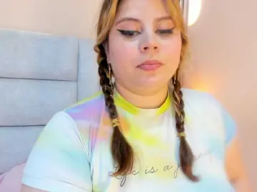 Amy-Thompson  live sex cam