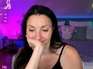 LadyyNoir  live sex cam