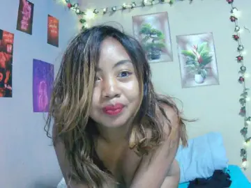 LaureneHot  live sex cam