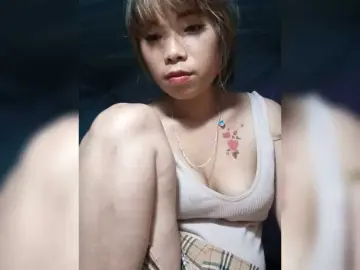 Lucky-man1  live sex cam