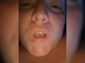 Annetshik2013  live sex cam