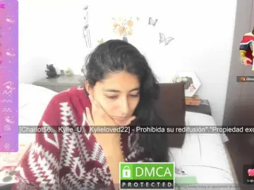 Kylieloved22  live sex cam