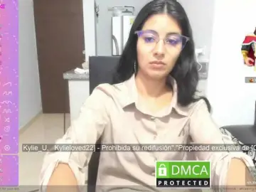 Kylieloved22  live sex cam