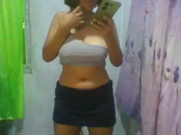 Momo3312  live sex cam