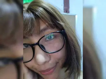 Momo3312  live sex cam