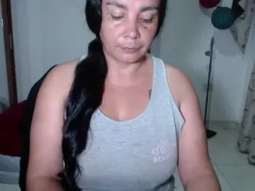 Vivian-milf-paint  live sex cam