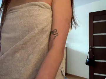 BridgettWelfel  live sex cam