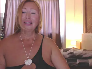 HelenLoyd  live sex cam