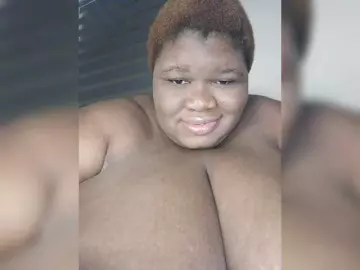 Massivetits  live sex cam