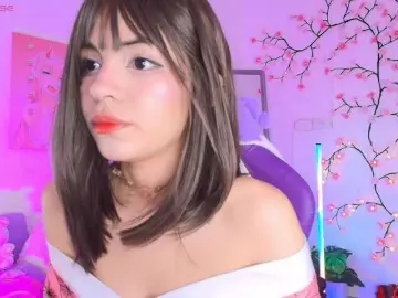 Swannamy  live sex cam