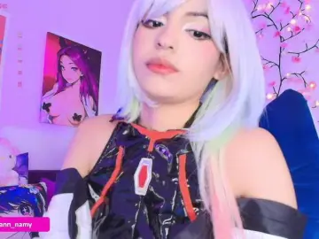 Swannamy  live sex cam