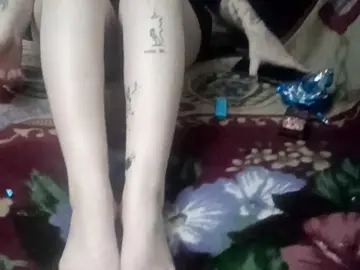 Zonik12  live sex cam