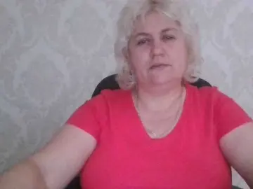 AngelaFamez  live sex cam