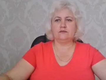 AngelaFamez  live sex cam