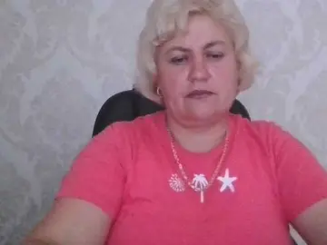 AngelaFamez  live sex cam