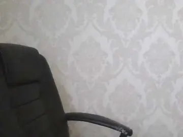 AngelaFamez  live sex cam
