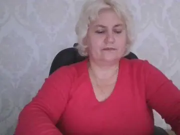 AngelaFamez  live sex cam