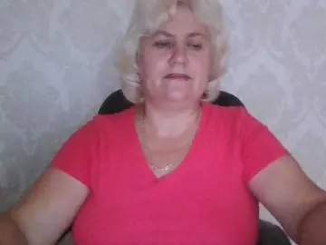 AngelaFamez  live sex cam