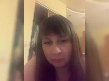 KhrisLuna  live sex cam