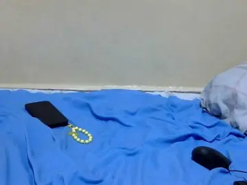 Babyellah  live sex cam
