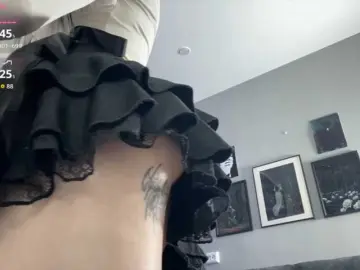 Dark-girl  live sex cam