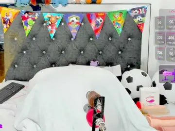 Shara-24  live sex cam