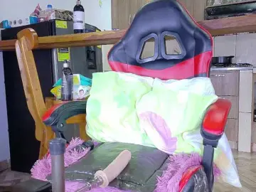 Taylor-swiftt  live sex cam