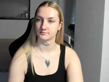 AlexaKisses  live sex cam