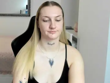 AlexaKisses  live sex cam