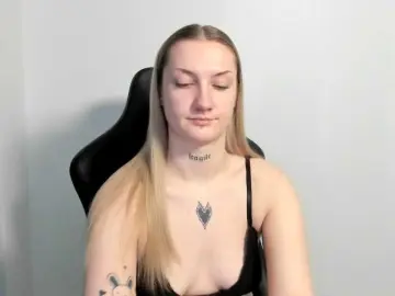 AlexaKisses  live sex cam