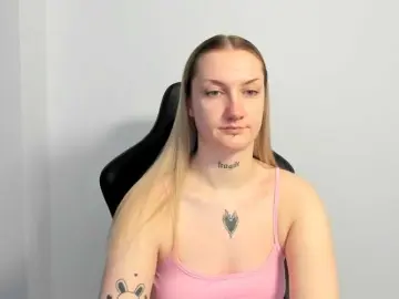 AlexaKisses  live sex cam