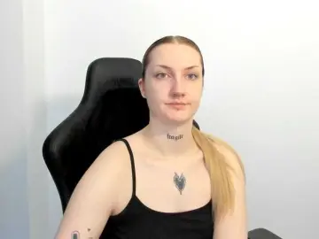 AlexaKisses  live sex cam