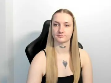 AlexaKisses  live sex cam